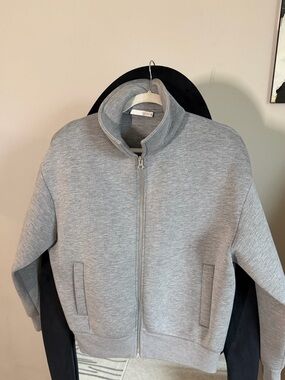 Zara Light Gray Zip-Up Jacket